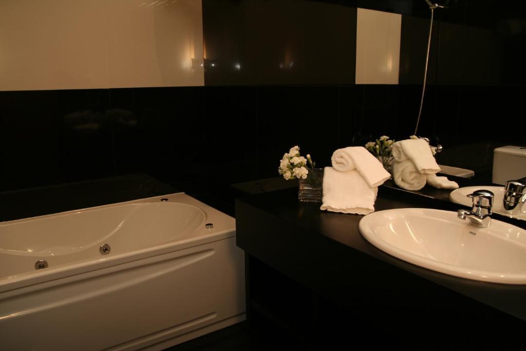 Santo Thyrso Hotel Santo Tirso Habitación foto