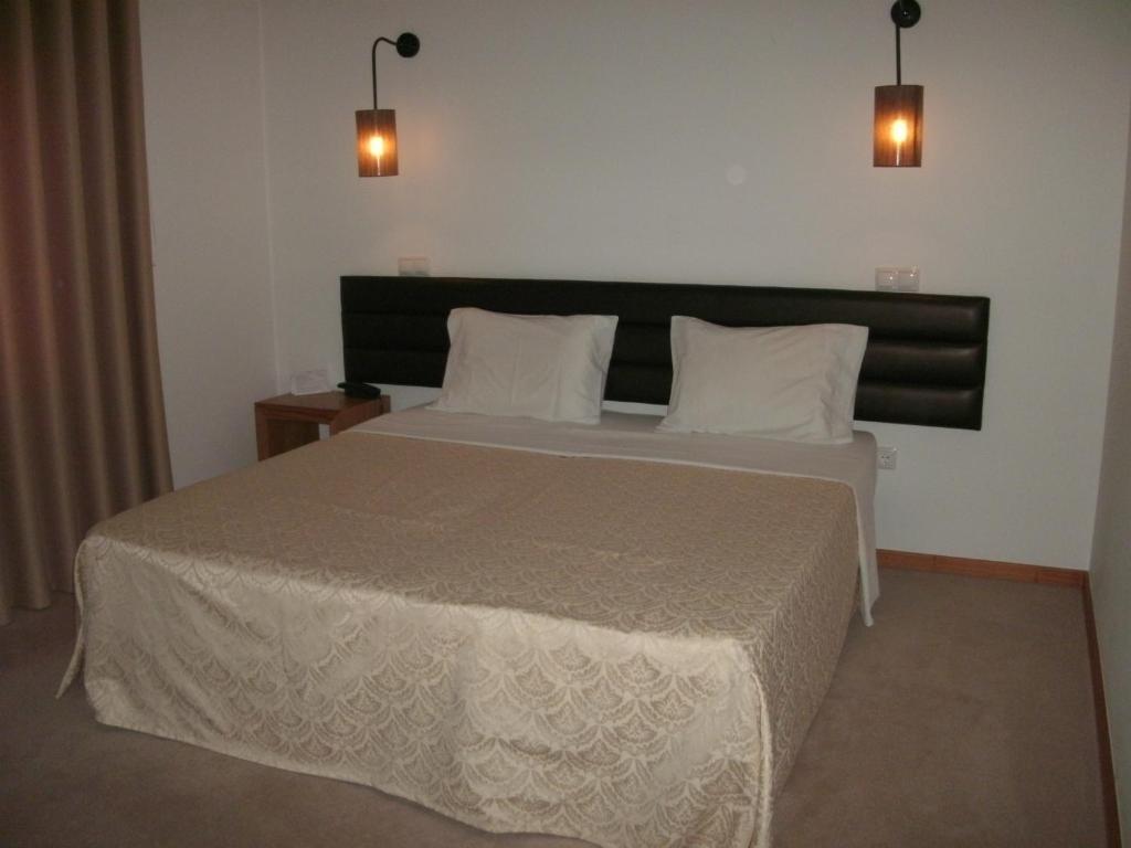 Santo Thyrso Hotel Santo Tirso Habitación foto