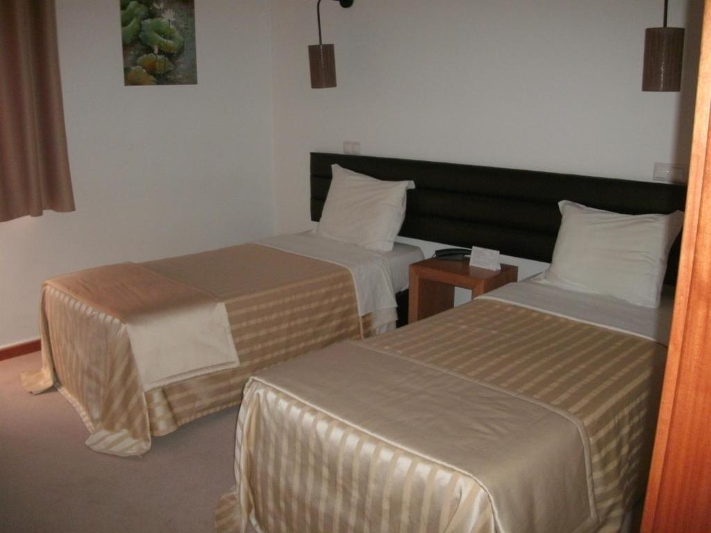 Santo Thyrso Hotel Santo Tirso Habitación foto